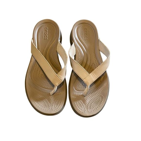 Womans Crocs Tan Sandals Size 9 - Picture 3 of 5